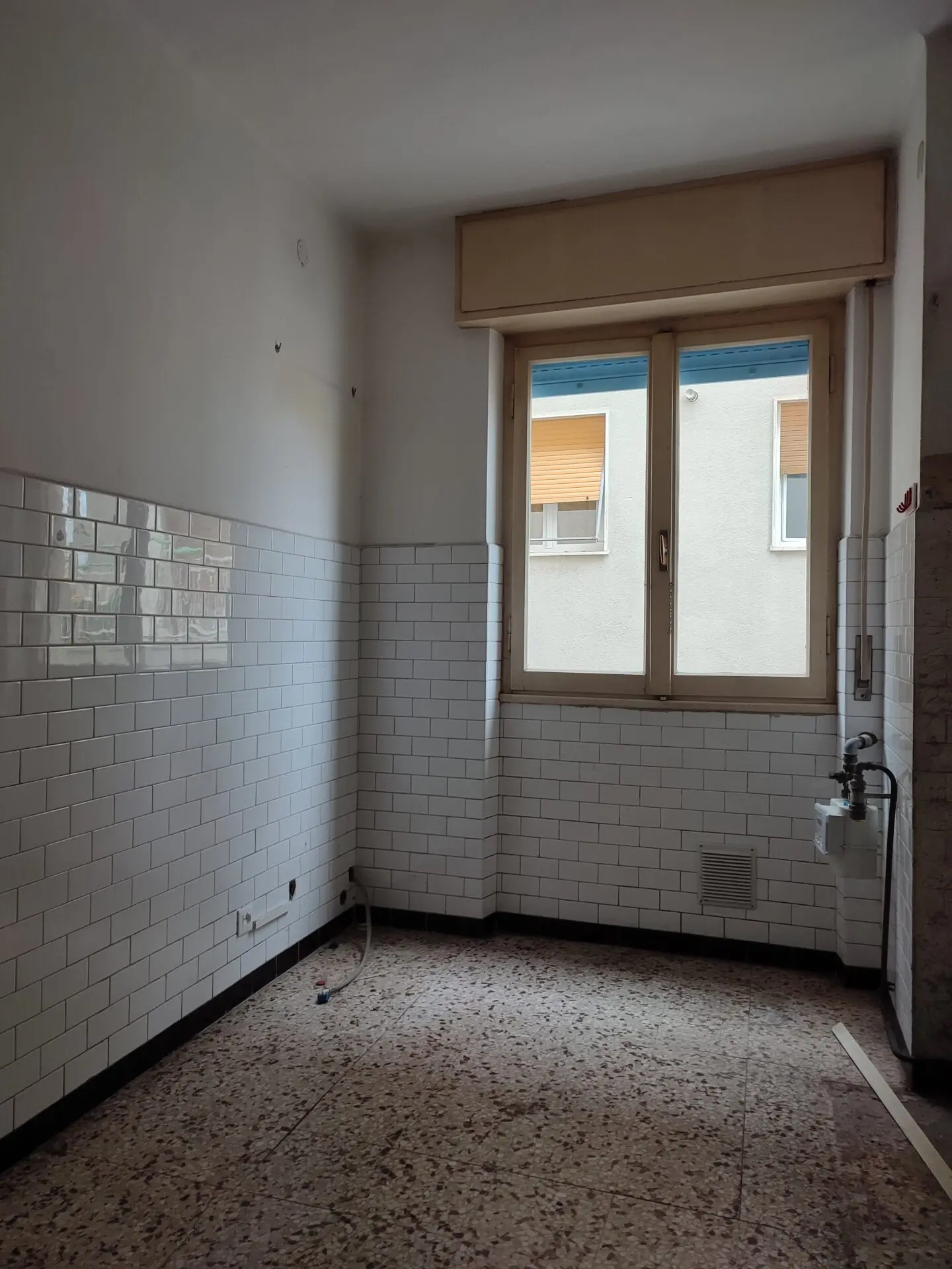 Cucina prima della ristrutturazione