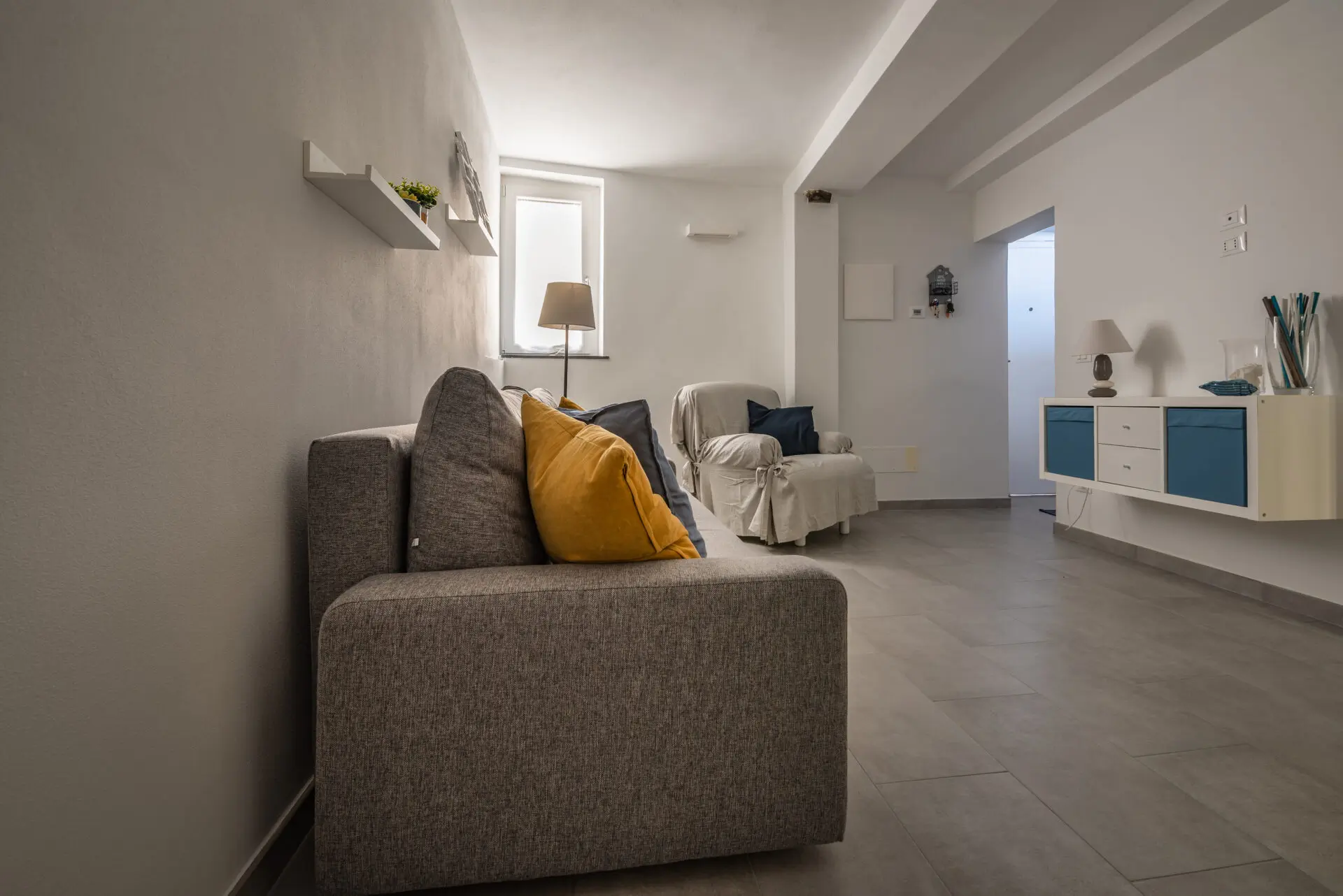 Ristrutturazione Completa nel Borgo Storico di Castellaro - La casa al mare di Emma